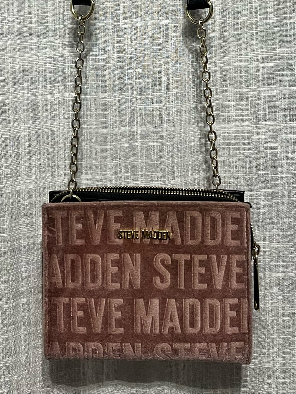 Steve Madden Mauve Velvet Logo Chain Crossbody
